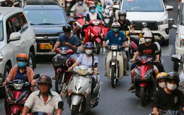 Lo "vỡ trận" kiểm định khí thải xe máy