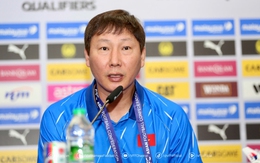 Đội hình Việt Nam vs Malaysia: HLV Kim Sang-sik dùng 2 Việt kiều, Malaysia xếp 9 sao nhập tịch đá chính?