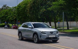 Người dùng VinFast thích “mua đứt” xe kèm pin vì chính sách giá cực tốt