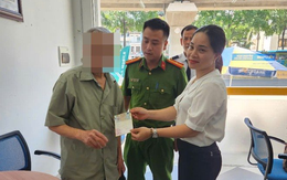 Cụ ông 79 tuổi ở Hà Nội đến ngân hàng tất toán sổ tiết kiệm 250 triệu đồng nhưng nhận lại 0 đồng