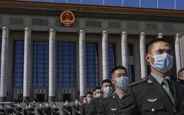 Trung Quốc: Ba công chức dính bẫy gián điệp vì ham cá độ, vướng 'lưới tình'