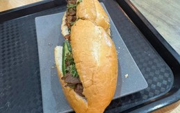 Hành khách than trời về ổ bánh mì 208.000 đồng ở sân bay Nội Bài, Cục Hàng không nói gì?