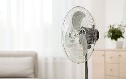 Bấy lâu nay, bạn đã dùng quạt sai cách mà không biết: Đây mới là cách đúng, vừa mát lại tiết kiệm điện