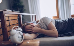 6 thói quen buổi sáng phá gan chẳng kém rượu bia: Nhiều người vô tư làm mỗi ngày