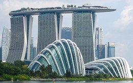 Ngăn chặn thành công “suy thoái kỹ thuật”, nền kinh tế nhà giàu của Đông Nam Á vẫn cảnh báo về sự bất ổn