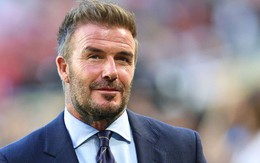 David Beckham ra tay hàn gắn với Brooklyn nhưng nhận lại sự lạnh lùng đến đau lòng