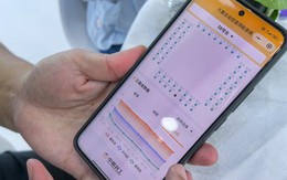 Nhà máy đen mọc lên như nấm tại nước láng giềng của Việt Nam: Ai nói nông dân phải "chân lấm tay bùn"?