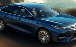 Hãng xe xây nhà máy 4.100 tỷ tại Việt Nam mở bán đối thủ Toyota Camry: chỉ tốn 2,7 lít/100 km, giá siêu rẻ hơn 370 triệu đồng