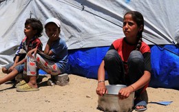 Tên lửa Israel bắn trượt mục tiêu, nhiều trẻ em Palestine thiệt mạng