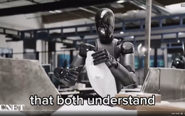 Trung Quốc cho công nhân đeo kính AI để... AI học người, chuẩn bị "hất cẳng" chính họ khỏi nhà máy?