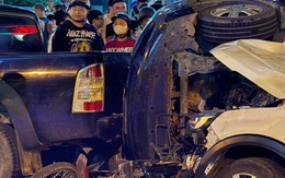 Hà Nội: Hiện trường kinh hoàng vụ ô tô tông liên hoàn 2 xe con và 1 xe máy khiến 1 người tử vong, nhiều người bị thương