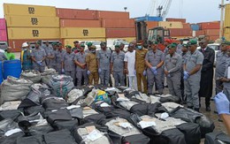 Theo dõi nhập khẩu xuyên biên giới, hải quan triệt phá đường dây buôn thuốc giả và thực phẩm hết hạn, tịch thu 25 container trị giá 127 tỷ đồng