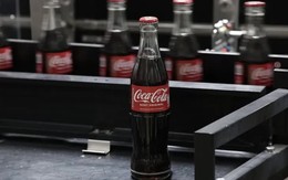 Coca-Cola cam kết dùng đường mía để "nước Mỹ khỏe mạnh trở lại"