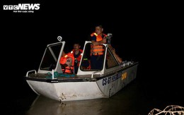 Bé trai 8 tuổi trượt chân rơi xuống sông mất tích