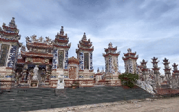 Đập chén bát xây lăng mộ: Chuyện thật ở ngôi làng khiến cả thế giới ngỡ ngàng