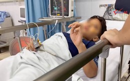 Bé trai 10 tuổi sống sót khi cố gắng thoát ra khỏi thân tàu đắm, chưa xác định được tung tích của bố mẹ