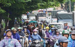 Hà Nội làm tuyến mini buýt, trạm sạc bến xe để chuyển đổi xe máy xăng