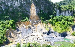 VIDEO: Hàng ngàn m3 đá rơi ầm ầm từ trên núi ở Thanh Hóa