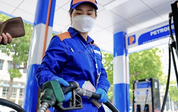 Giá xăng 24/7: Giảm còn 19.279 đồng/lít từ 15h