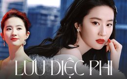 Nét vàng trên gương mặt giúp Lưu Diệc Phi giữ vận phú quý suốt hai thập kỷ