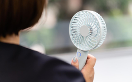 1 người bỏng nặng, 5 người bị thương vì quạt mini cầm tay phát nổ khi sạc