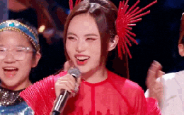 Chung kết Sing! Asia: Phương Mỹ Chi thua sốc 0.8 điểm trước đối thủ Trung Quốc