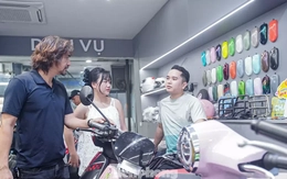 Người Hà Nội nườm nượp đi xem xe điện sau tin cấm xe xăng