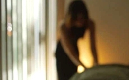 Nữ nhân viên bán dâm ở cơ sở massage: 'Đi làm bình thường đâu có tiền nhiều vậy'