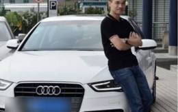 Mua xe Audi cũ giá 250 triệu đồng, người đàn ông phát hiện 1 gói vàng miếng và tiền mặt trị giá hơn 500 triệu đồng giấu trong lốp dự phòng