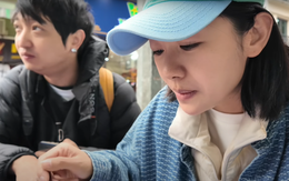 Khách Trung Quốc thử 1 món lề đường ở Việt Nam, thốt lên "ngon tuyệt", "có thể đánh bại quán michelin"