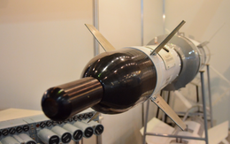 Ukraine tự chế tạo bom lượn để đối đầu với vũ khí Nga