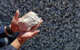 Chi hàng tỷ USD thâu tóm loạt mỏ khoáng sản ở nước ngoài, chấp nhận ít lời, hợp đồng bất lợi: Trung Quốc đang tính toán điều gì?