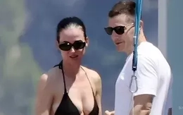 Katy Perry và Orlando Bloom gia nhập chuyến đi trăng mật với tỷ phú Jeff Bezos