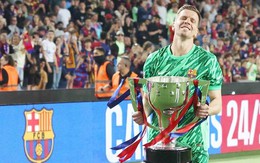 Barcelona gia hạn với thủ môn Szczesny đến năm 2027