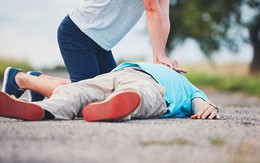 Bác sĩ 27 tuổi đang khỏe mạnh bỗng qua đời vì ngừng tim: Chuyên gia gióng lên hồi chuông cảnh báo