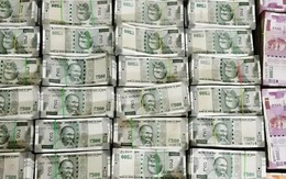 Cam kết trả lãi 36%/năm cho nhà đầu tư vàng, bà trùm lừa đảo sa lưới, bị thu giữ 2,7 tỷ đồng tiền mặt, 12 xe sang, 24 giấy tờ nhà đất tổng trị giá hơn 200 tỷ đồng