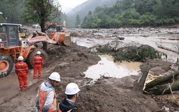 Lũ quét, sạt lở đất ở Trung Quốc, 13 thiệt mạng và 30 người mất tích