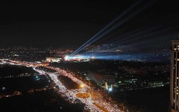 Hình ảnh gây choáng bên ngoài Sân vận động Mỹ Đình vào hơn 22h tối nay