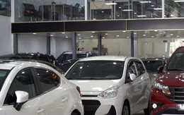 Người tiêu dùng dè dặt với xe ô tô xăng cũ, thị trường chờ đợi làn sóng điện hóa