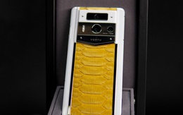 Cứ 2 ngày 1 người Việt lại "chốt" điện thoại của hãng này, nhìn giá "sốc" nhưng có điểm ai cũng gật gù