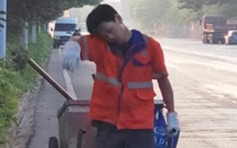 Nhìn cảnh tượng đường phố lúc 5h30 sáng, tôi giật mình nhận về bài học lớn trong việc giáo dục con!