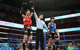 Thái cực quyền kết hợp Muay Thái, võ sĩ Trung Quốc đánh bại nhà vô địch thế giới