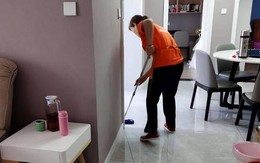 Làm bảo mẫu cho nhà đại gia suốt 10 năm nhưng lương chỉ 14 triệu đồng/tháng, tôi xin nghỉ việc thì được bà chủ đưa cho 2 tờ giấy, thề cả đời không bao giờ quên