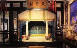 Giải mã bí ẩn: Vì sao vua chúa Trung Hoa ngủ trên chiếc giường hẹp chỉ 1m?