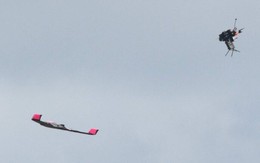 Màn không chiến hiếm có giữa 2 chiếc drone tại Fort Rucker