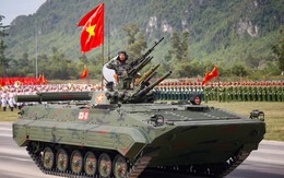 Báo Bỉ: Việt Nam tiến thêm một bậc với XCB-01, dàn khí tài xuất hiện hoành tráng trong đại lễ diễu binh