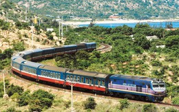 Chuyến tàu đi 8 ngày 7 đêm, chạy chưa tới 50km/giờ, du khách nhận xét: Đúng là khách sạn trên đường ray