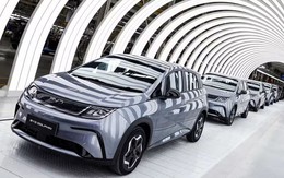 Xe điện giá rẻ Trung Quốc khiến thế giới lo sợ: ĐNÁ là chiến trường nóng bỏng, loạt đại lý kêu cứu vì phải bán phá giá