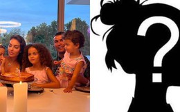 Mẹ ruột của các quý tử, thiên kim nhà Ronaldo là ai?