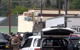 Dùng trực thăng truy tìm nghi phạm xả súng tại quán bar, 4 người thiệt mạng ở Mỹ